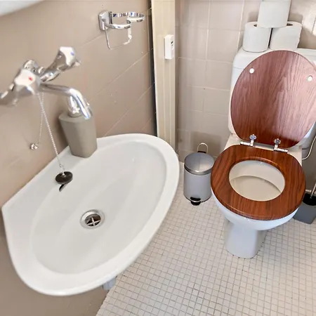 & Nature A - 6 Pers ナンダ